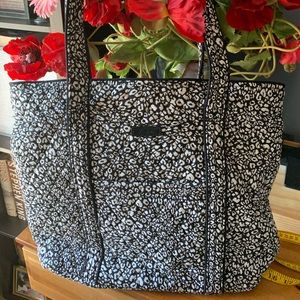 Vera tote in Camocat